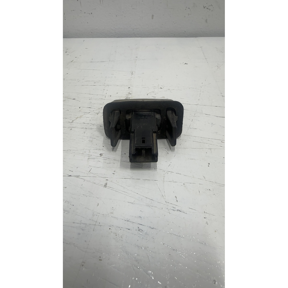 Luz Placa Peugeot 207 - Imagem 3