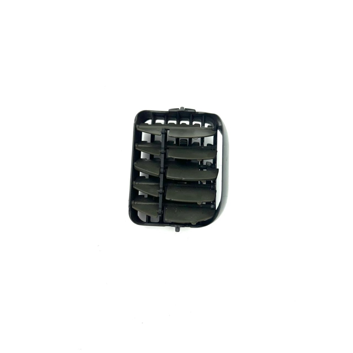 Difusor De Ar Dianteiro Direito Volvo V40 1997 Original - Imagem 2