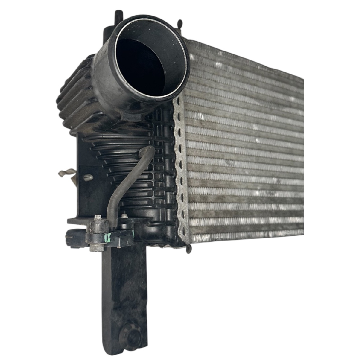 Radiador Intercooler Frontier 2.5 16V 2012 2013 2014 2015 - Imagem 4