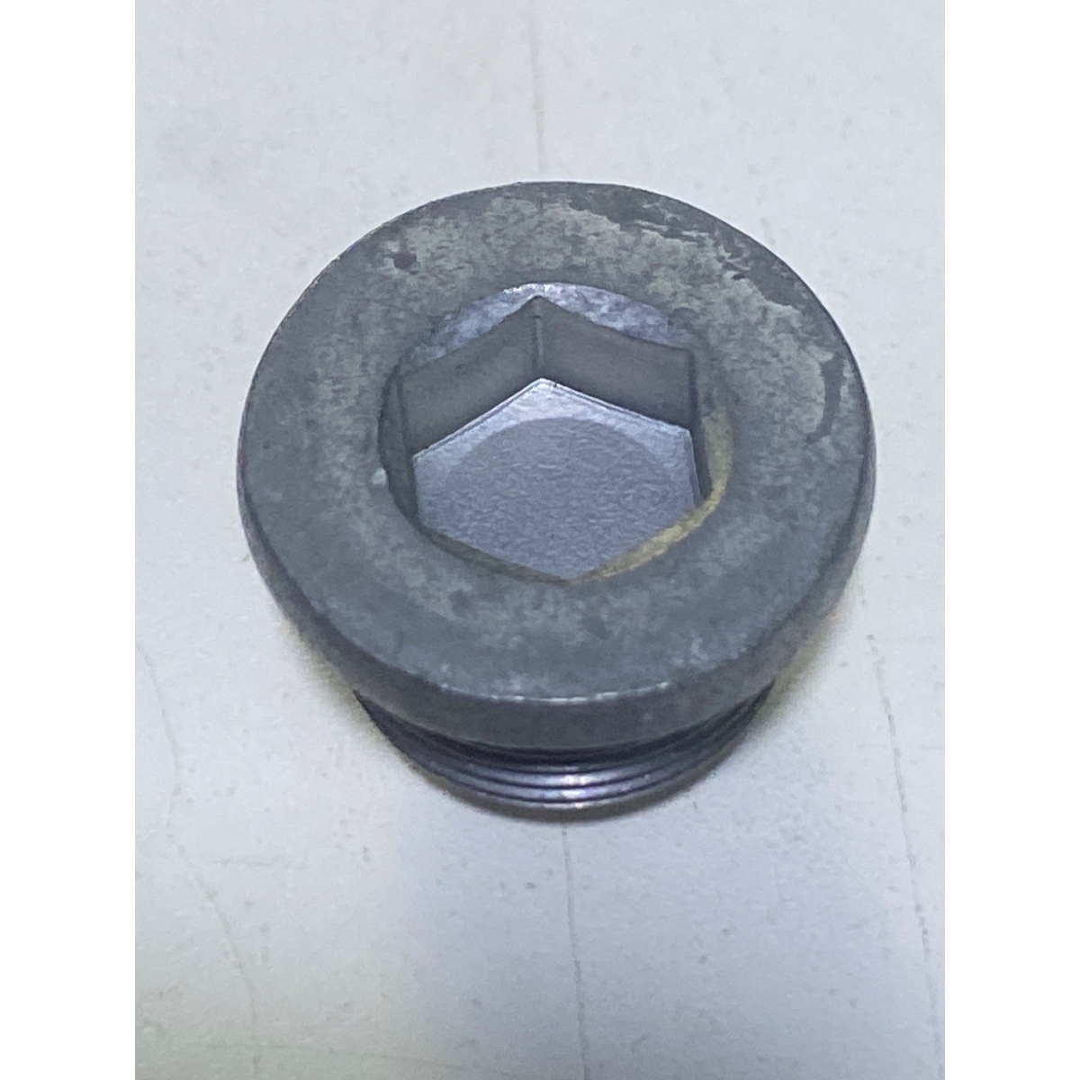 Bujão Rosqueado Original Mercedes-Benz A2109970032 Unitário - Imagem 2