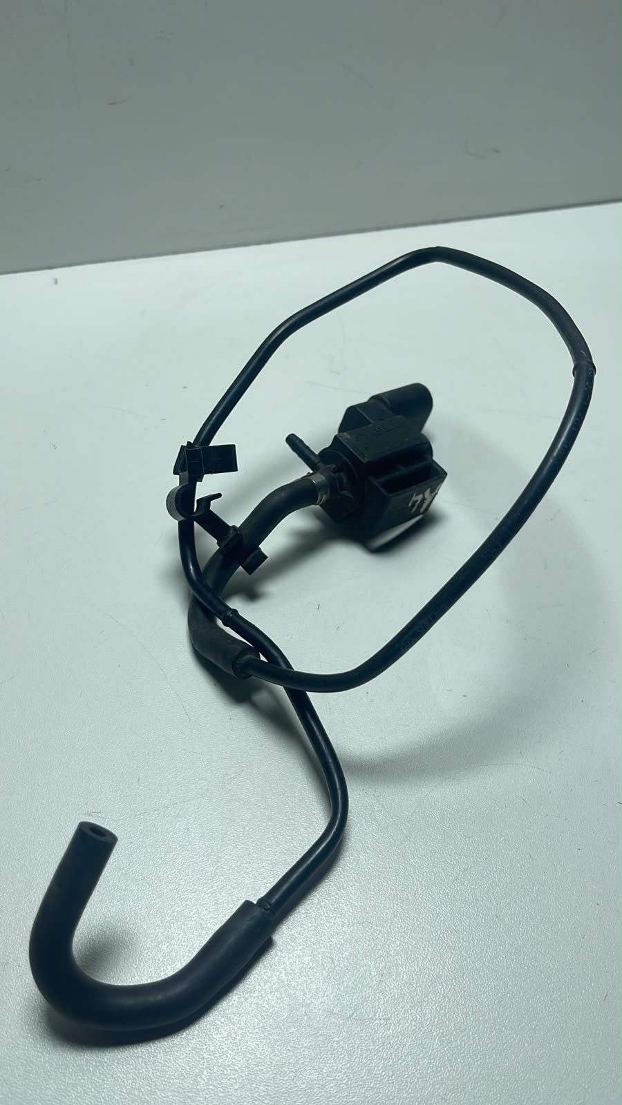 Válvula Solenoide Turbina Golf Jetta Passat A3 A4 037906283c - Imagem 3