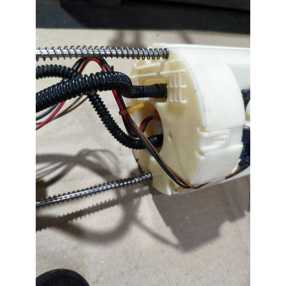 Bomba de Combustível Hyundai IX35 31110-D9700 - Imagem 5