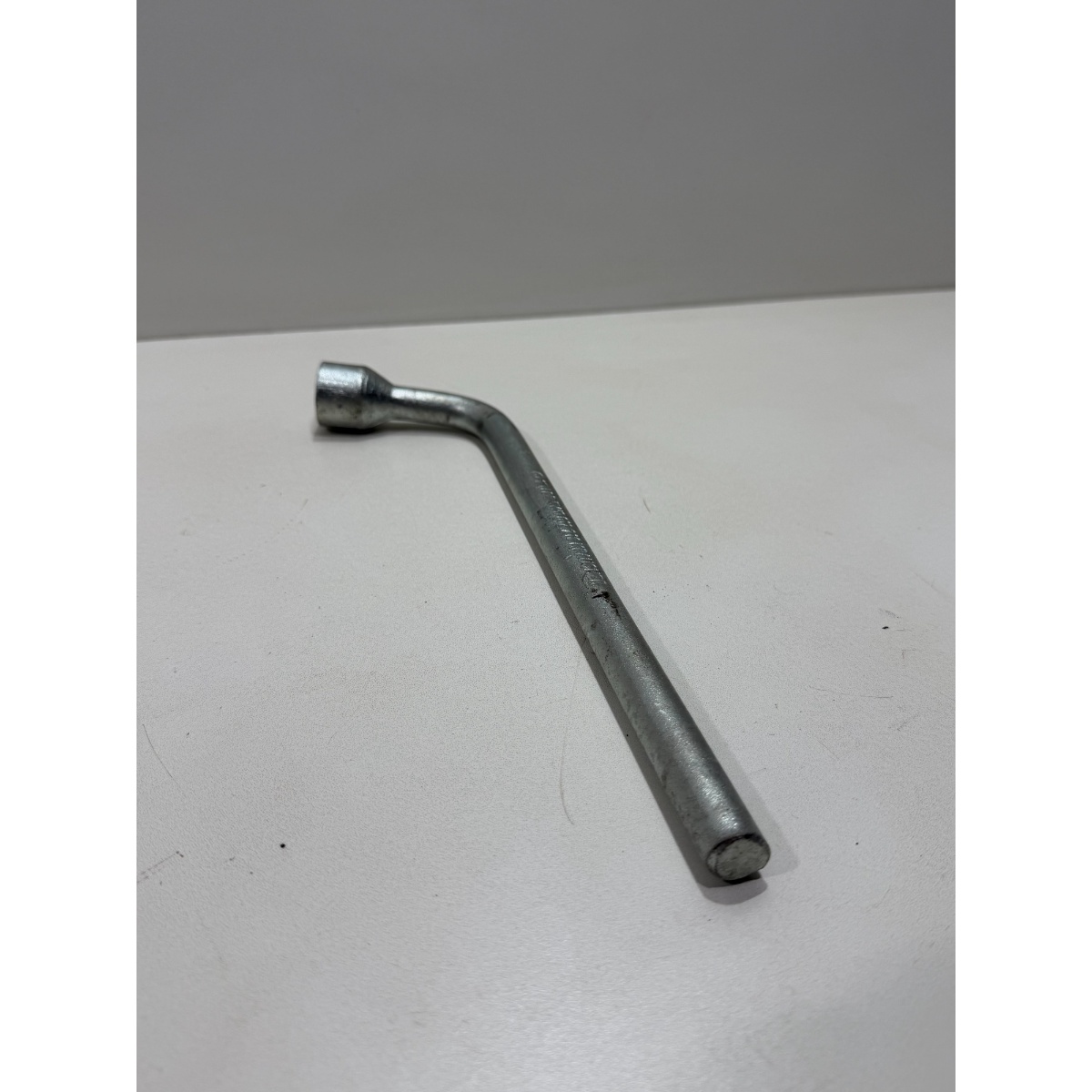 Chave De Roda Vw Polo Virtus T-cros (usado) 5w0012219k - Imagem 3