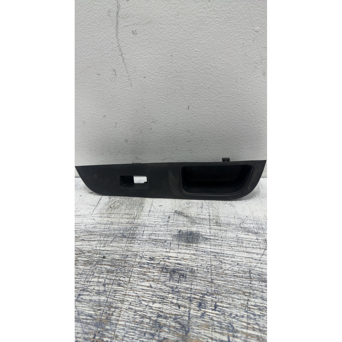Moldura Botão Esquerdo Nissan Tiida