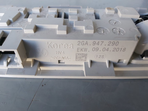 Luz Teto Cortesia Traseira Vw Virtus Polo 2ga947290 - Imagem 3