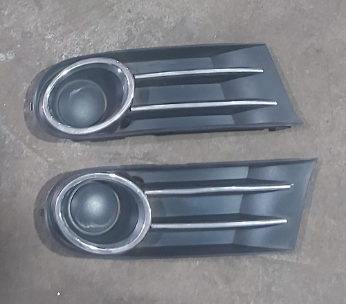 Par Moldura Farol Auxiliar Vw Gol G5 1.0 2010 5u0853666a - Imagem 3