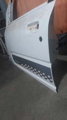 Porta Diant. L.e. Fiat Uno Sporting 1.4 2013 - Imagem 3