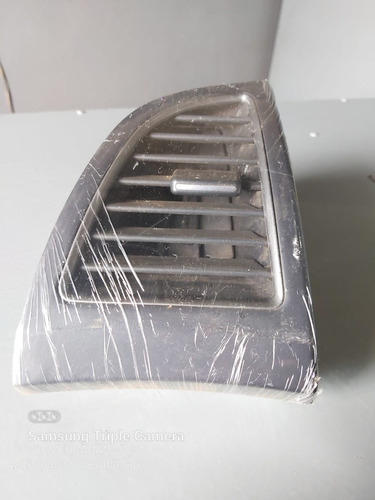 Difusor Ar Lateral Direito C/ Cromo  Hyundai Hb20 974901s000