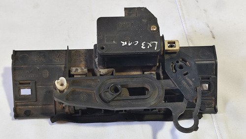 Maçaneta Tras Porta Malas Peugeot 206 (usado) - Imagem 2