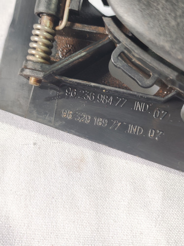 Maçaneta Interna Lado Esquerdo Peugeot 206 207 2001 A 2012 Dianteira/traseira - Imagem 5