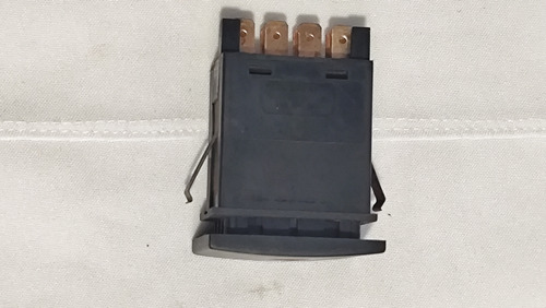 Botão Do Pisca Alerta Gol Saveiro Parati G3 1998 A 2006 Preto - Imagem 2