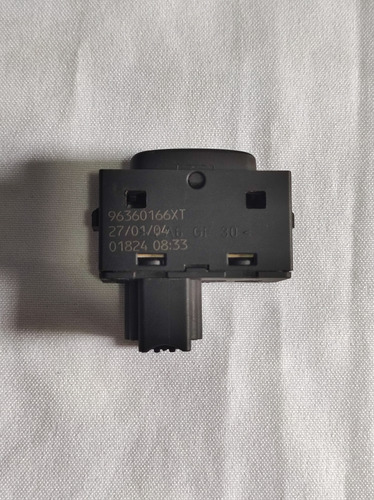 Botão De Comando Do Vidro Elétrico Direito Peugeot 307 C4 - Imagem 2