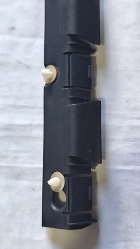 Suporte Guia Parachoque Traseiro Renault Clio Sedan 99 A 04 - Imagem 8