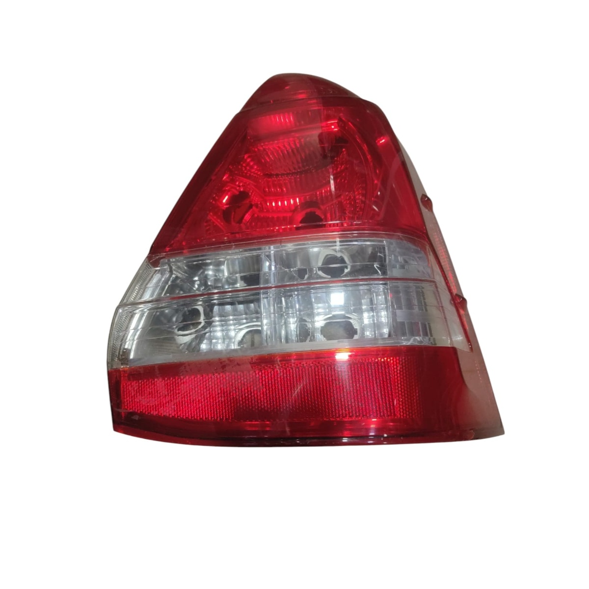 Lanterna Traseira Etios L.d Sedan 2013/2016 Arteb Direito/passageiro Vermelho E Cristal
