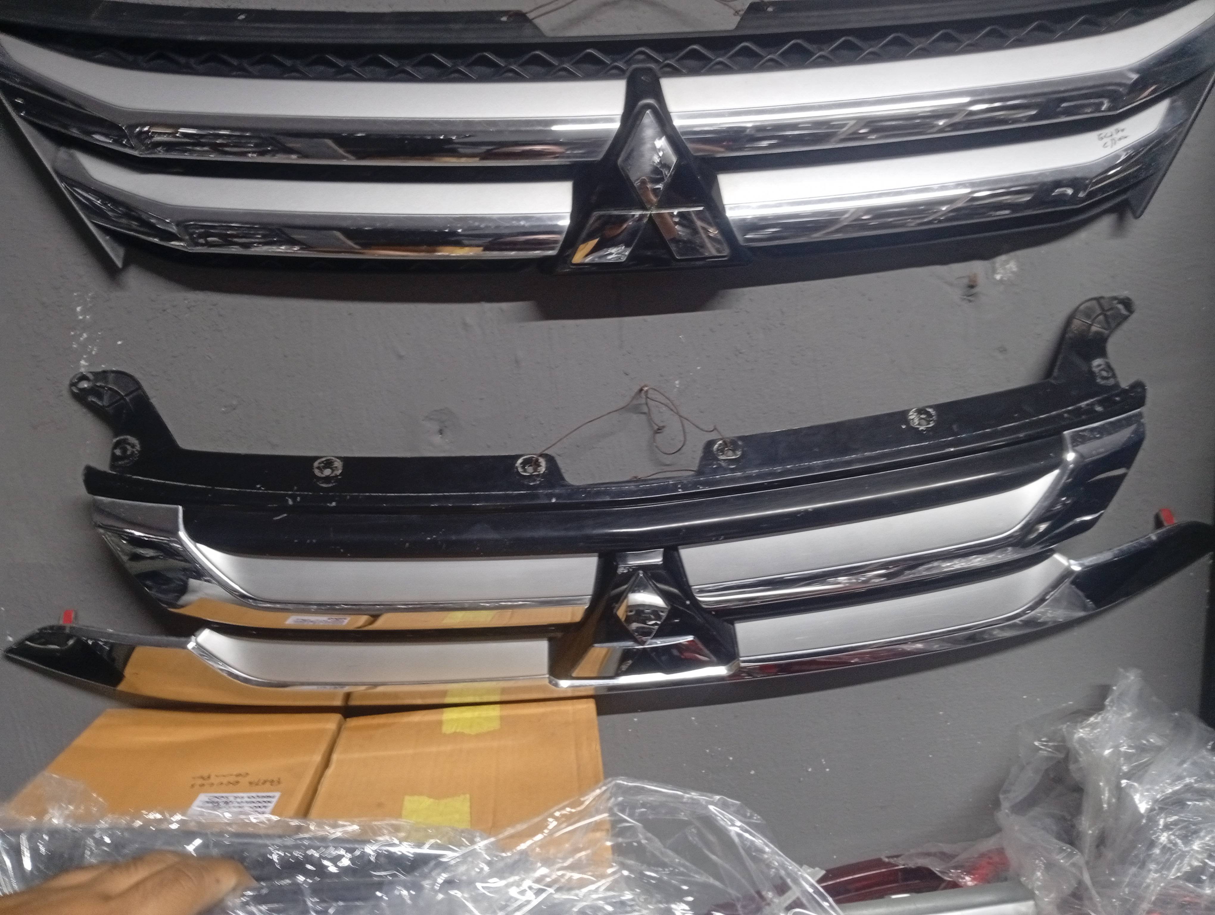 Grade Dianteira Mitsubishi Outlander 2016 2017 2018