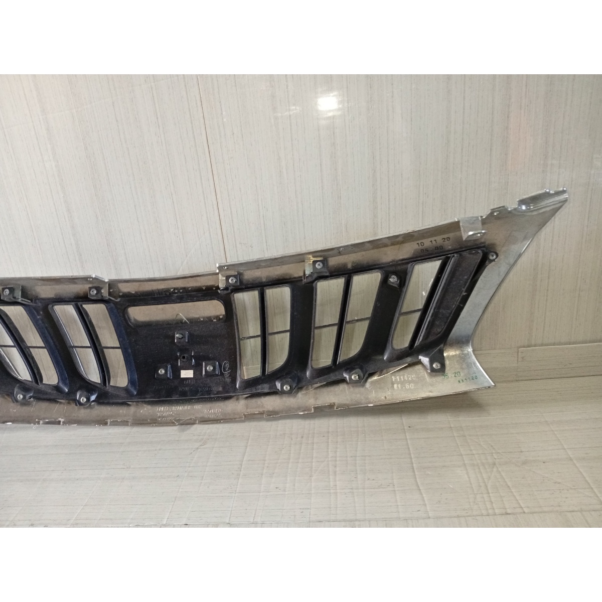 Grade Frontal Mitsubishi L200 16/18 Original - Imagem 8