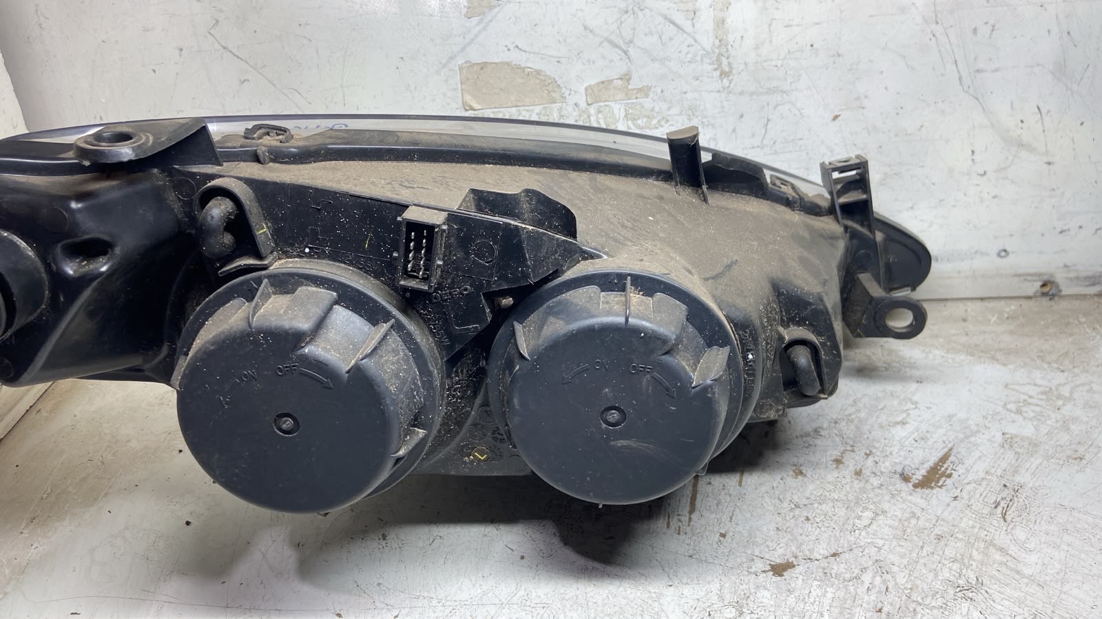 Farol Peugeot 307 2002 A 2006 Lado esquerdo - Imagem 2