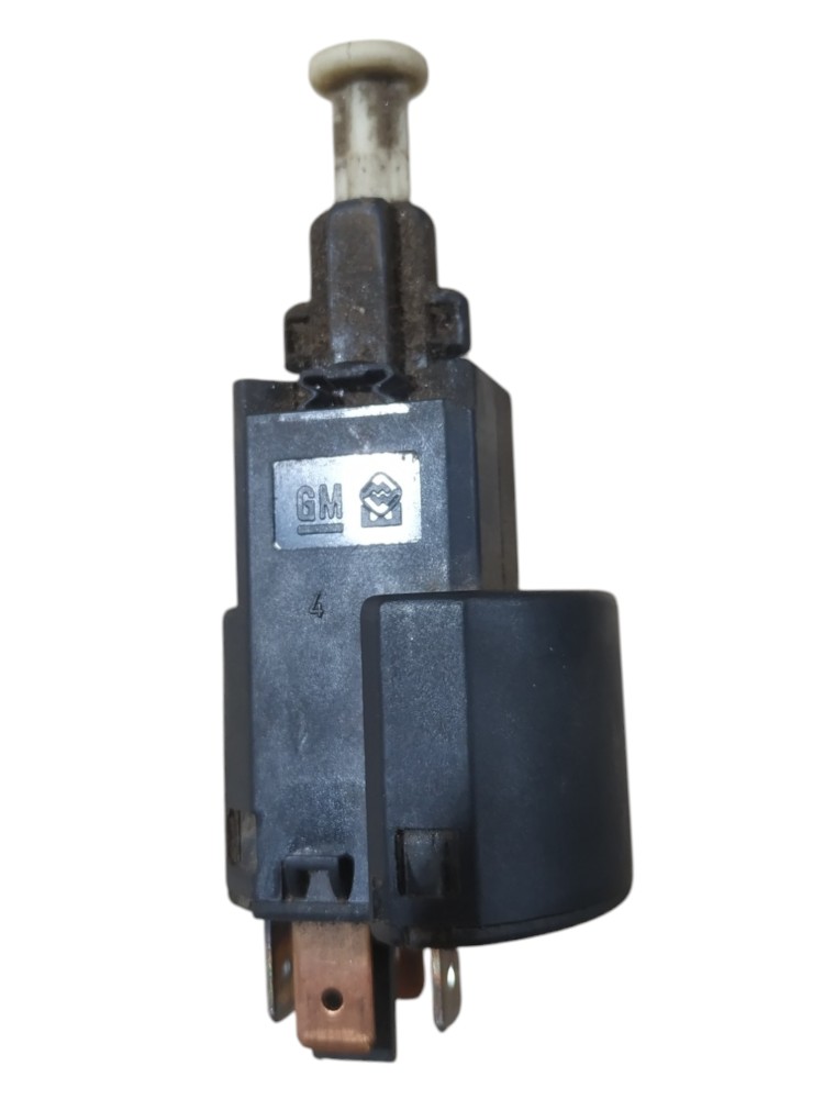 Interruptor Luz Freio Gm Agile Montana Astra 09132299