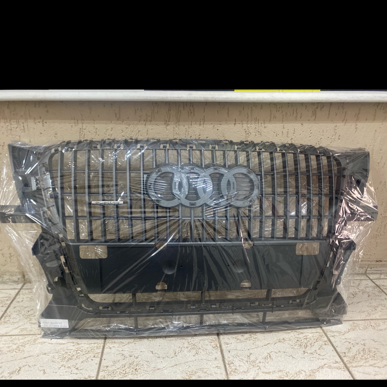 Grade Do Para Choque Audi Q5 09/12 Nova Importada