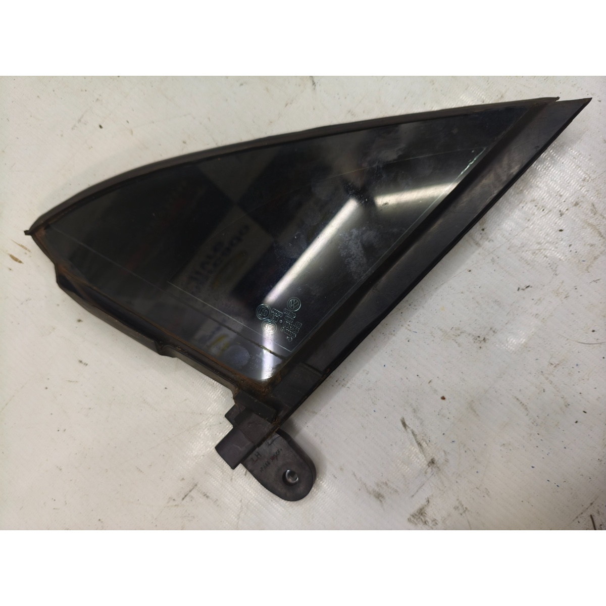 Vidro Fixo Aleta Dianteira Esquerda Tiguan 18 A 24 5Nn845113 - Imagem 2