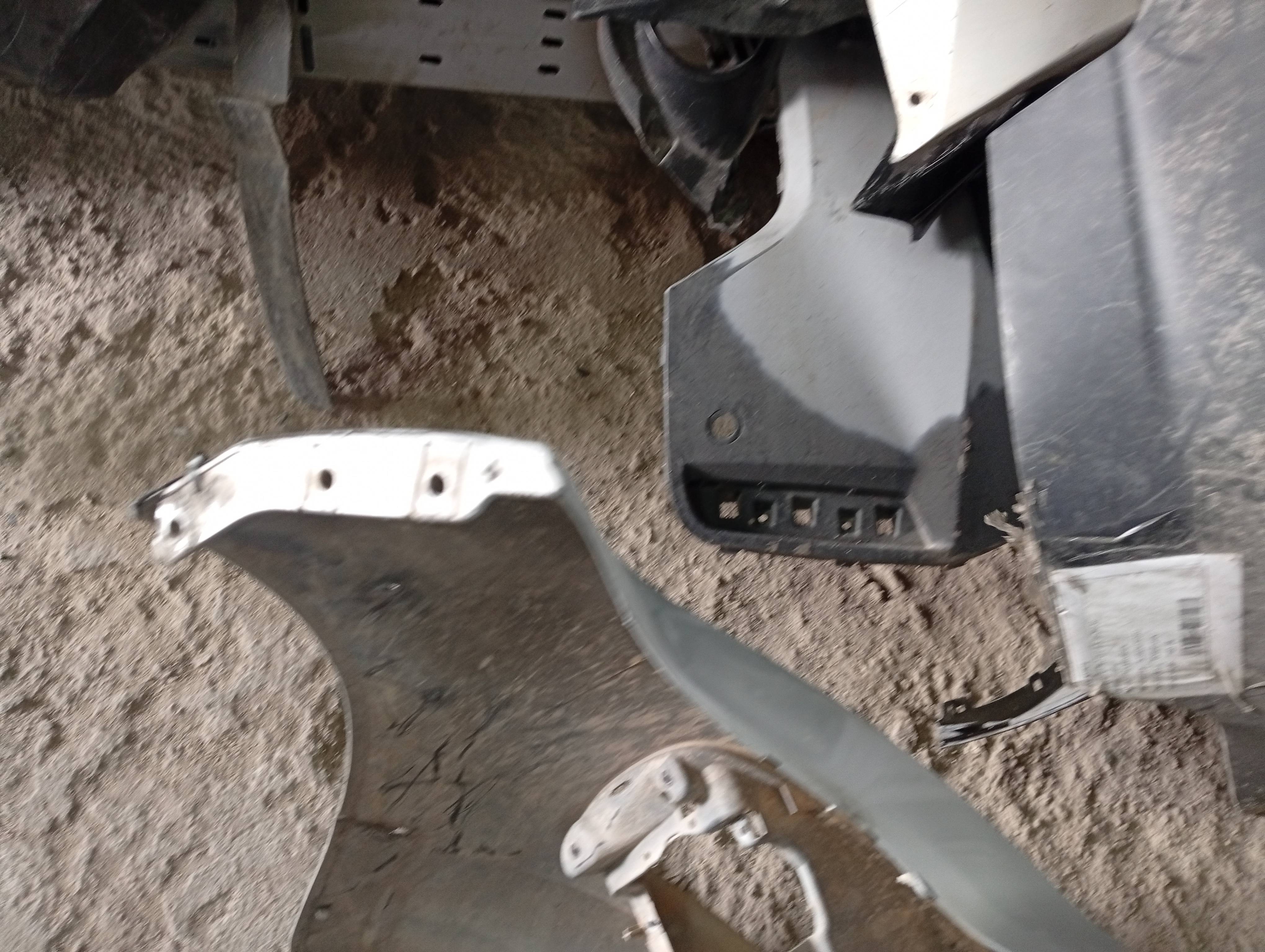 Alma Parachoque Dianteiro Fiat Mobi - Imagem 5