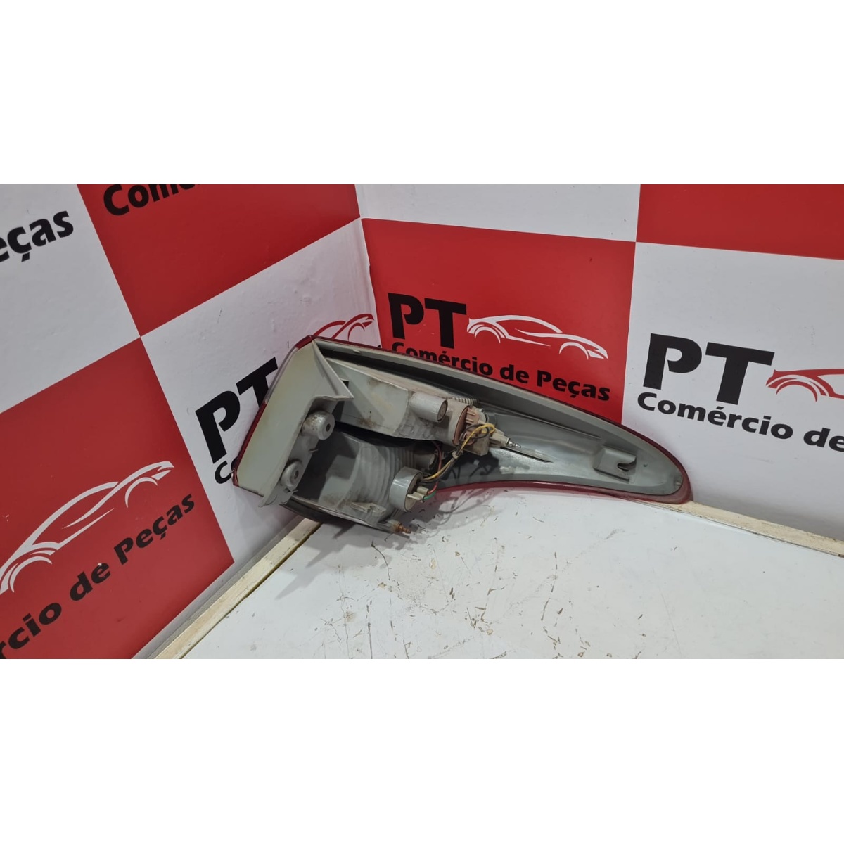 Lanterna Traseira Esquerda Original Hyundai Hb20 Hatch 12/18 - Imagem 2