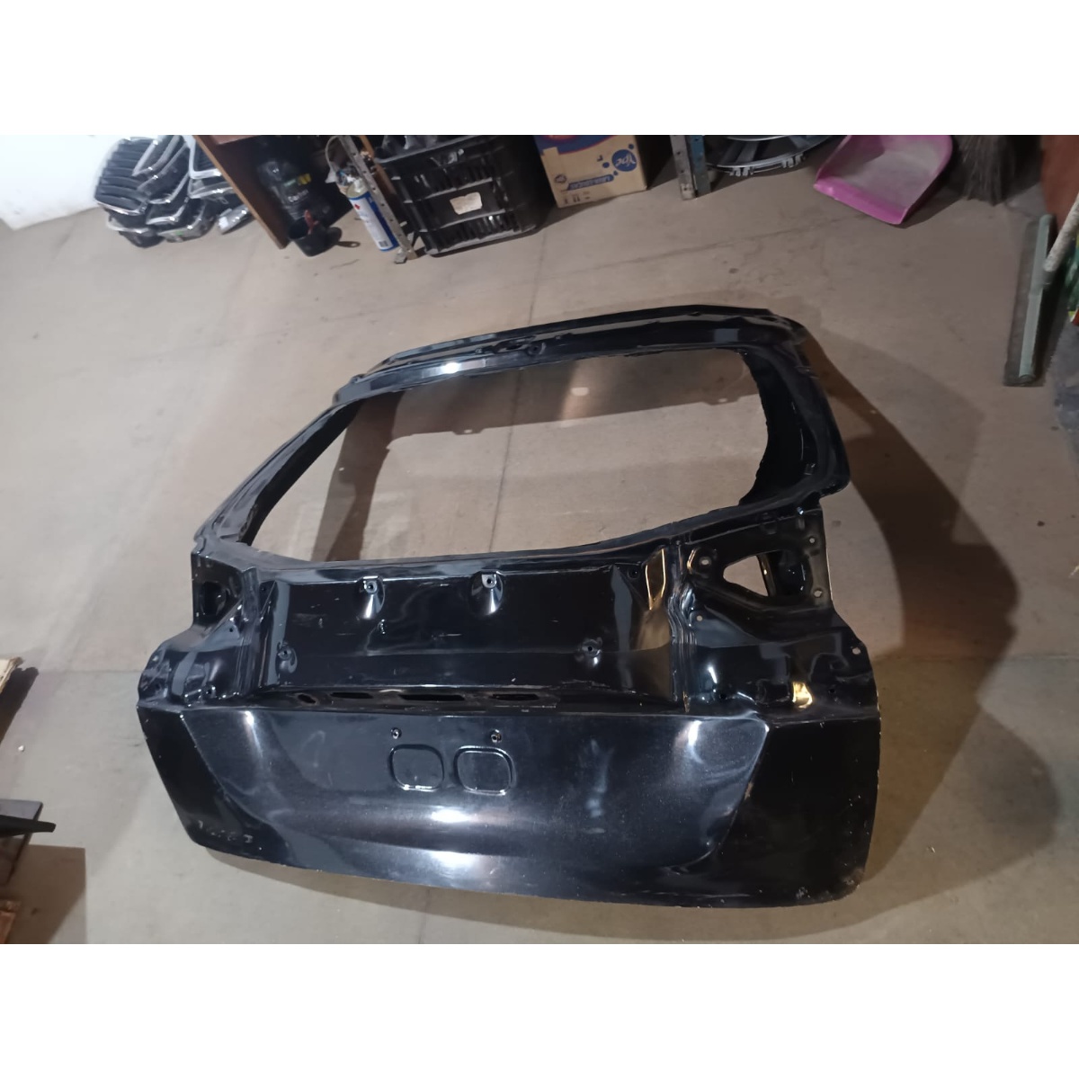 Tampa Traseira Mitsubishi Eclipse Cross 2024 Preto - Imagem 2