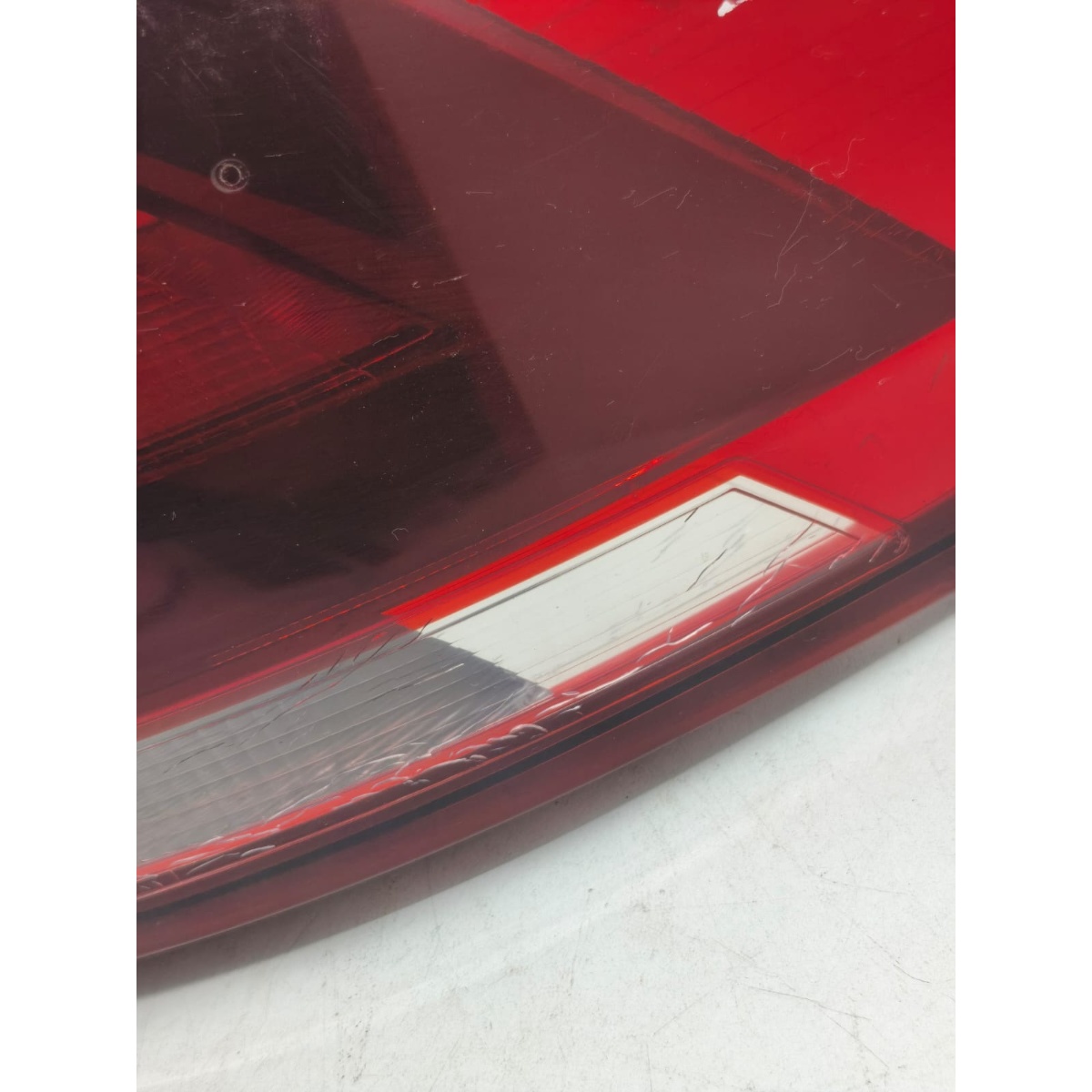 Lanterna Carroceria Direita Vw Virtus 2021 Orig L90129476 Direito/passageiro Vermelho - Imagem 4