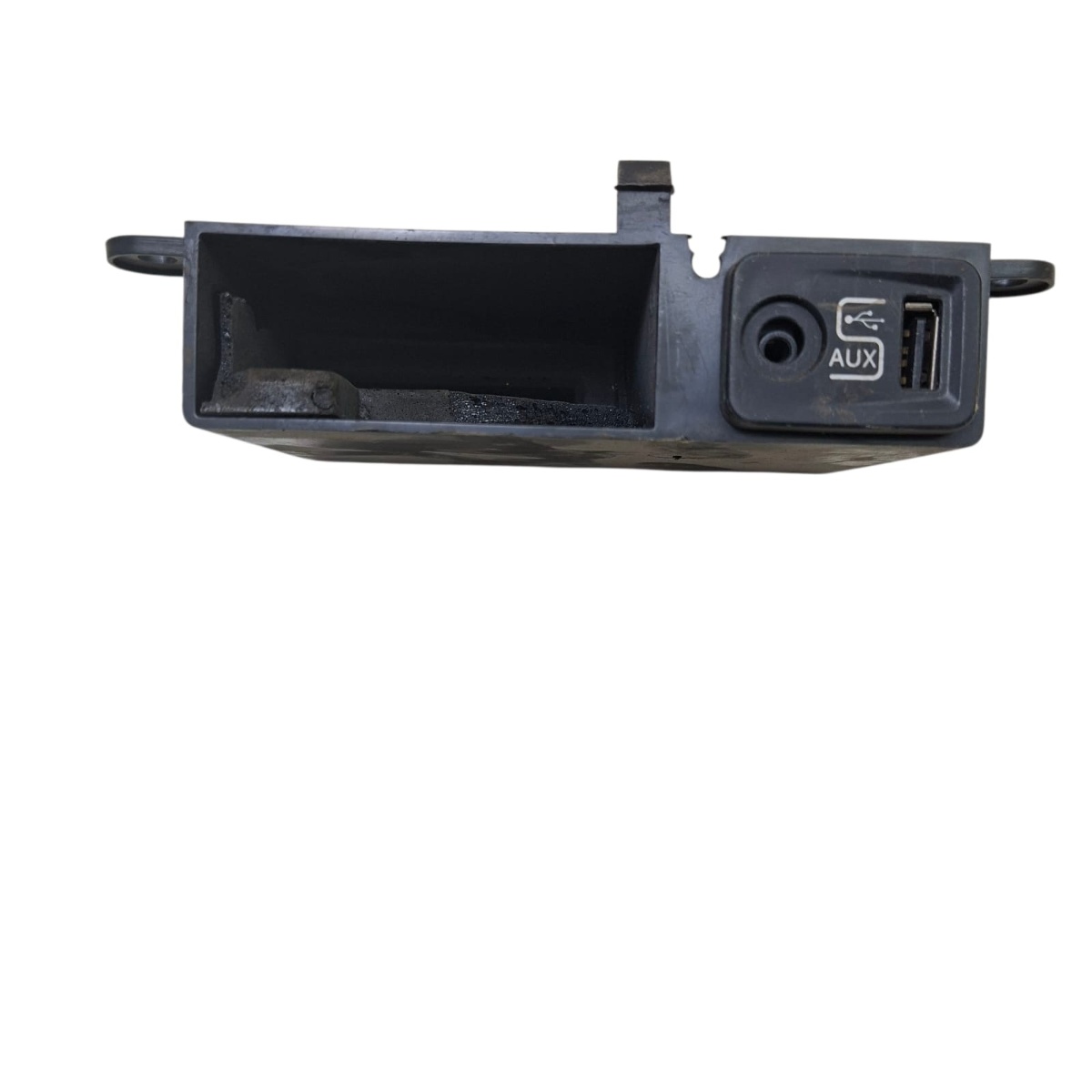 Moldura Suporte Conector Usb Doblo Palio Fiorino Siena - Imagem 2