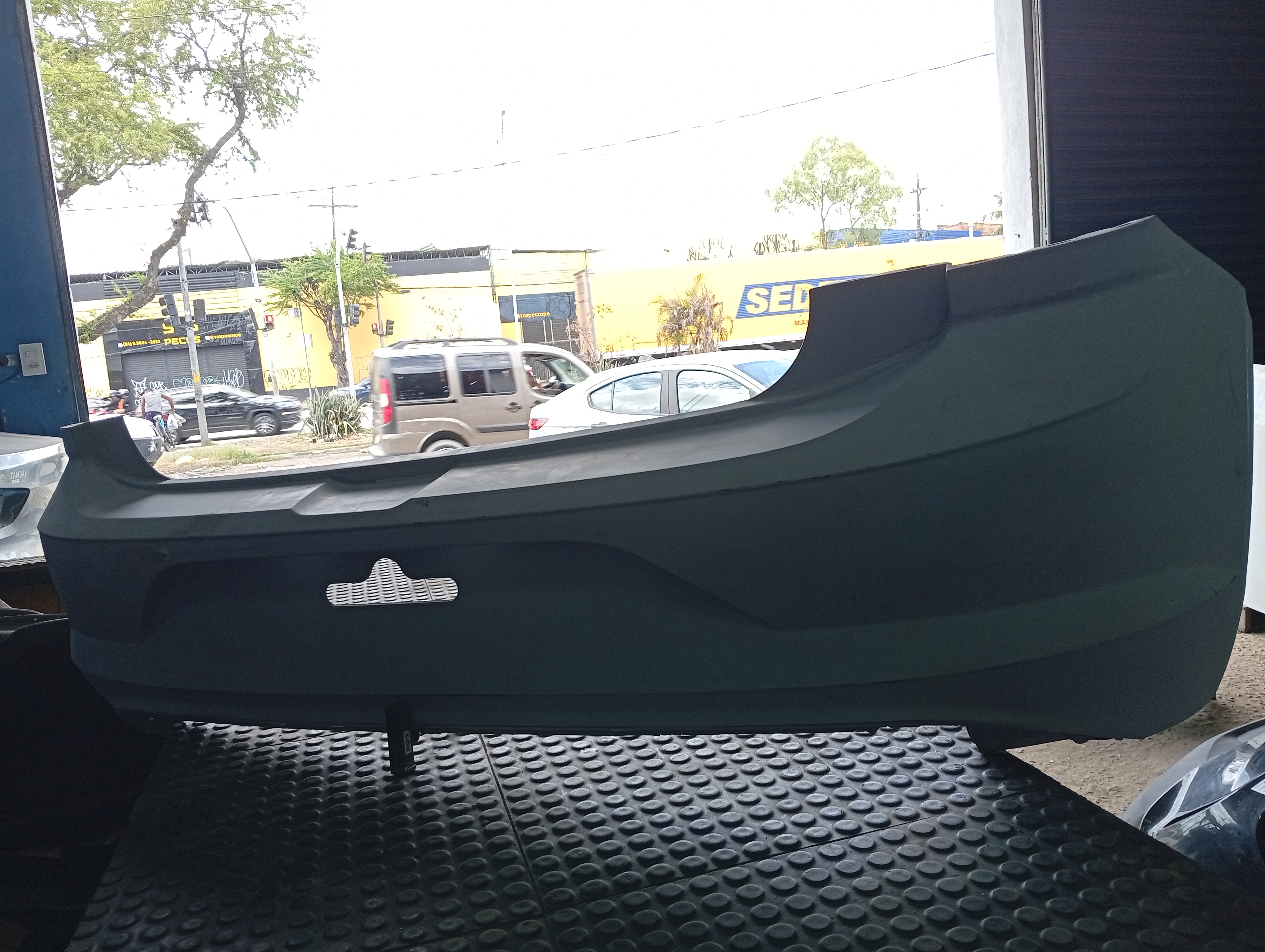 Parachoque Traseiro VW Polo 2018 - Imagem 2