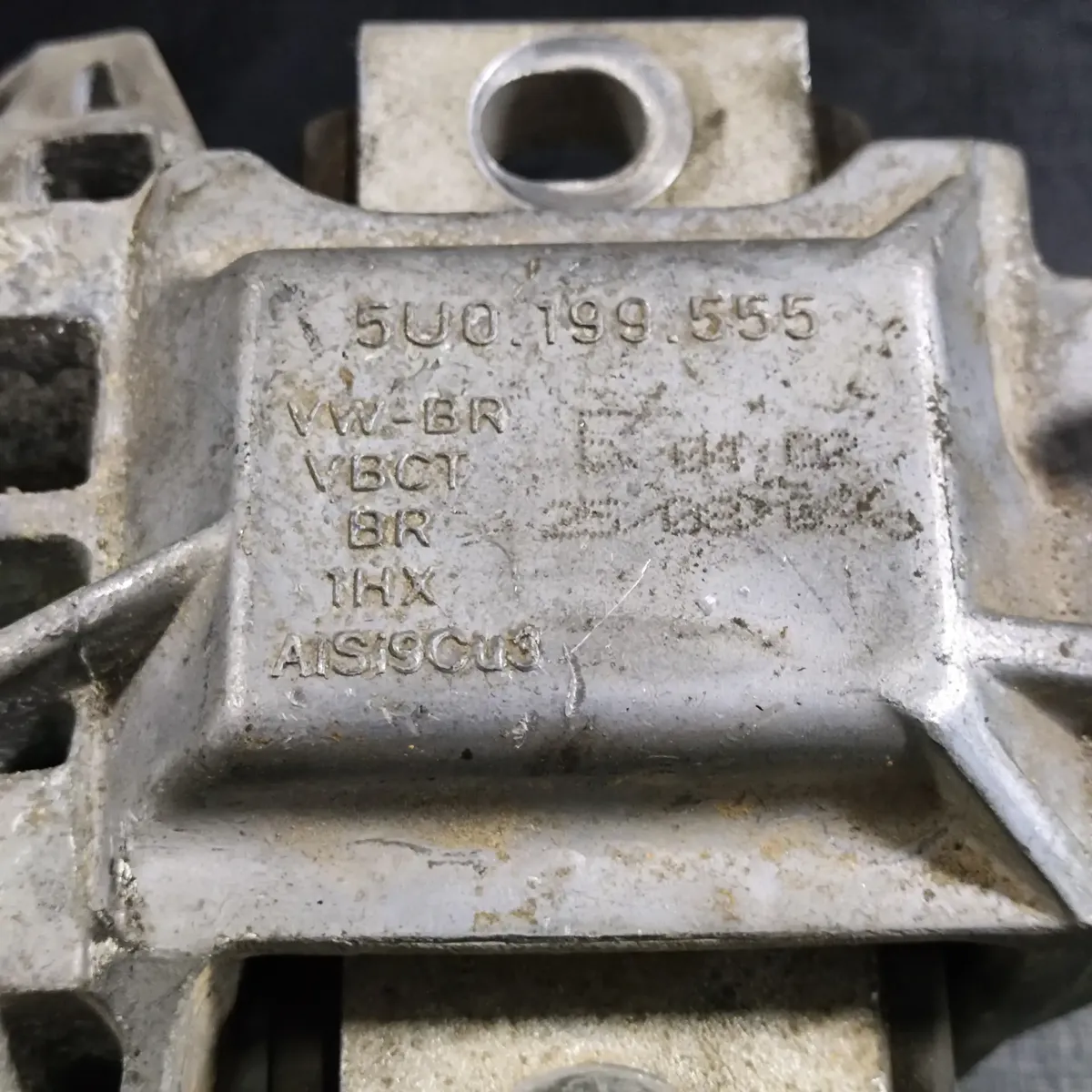 Coxim Calço Motor Volkswagen Gol G5 G6 Original USADO - Imagem 2