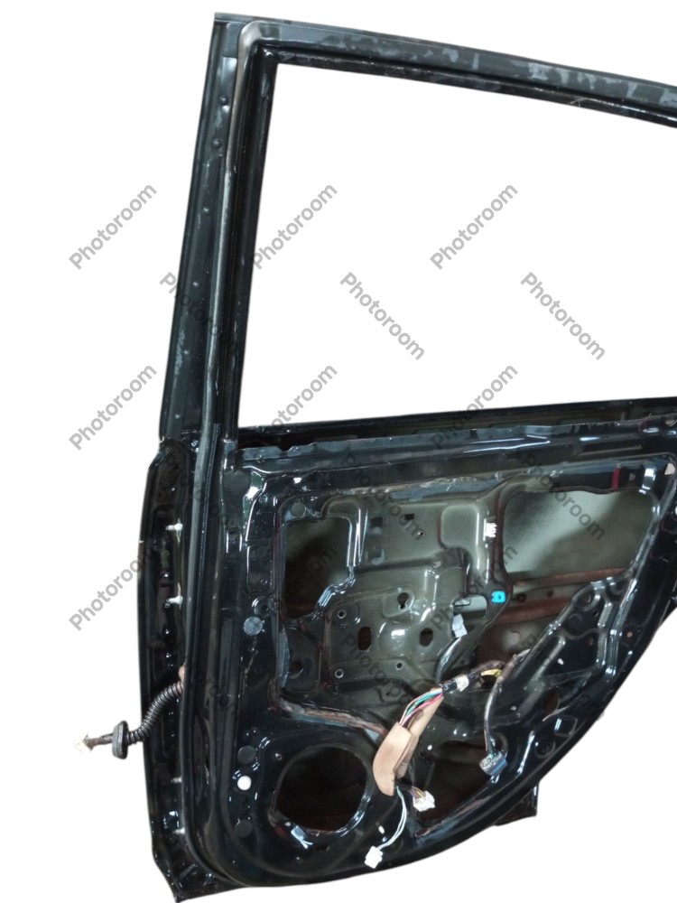 Porta Traseira Direita Nissan Tiida Traseira Direita - Imagem 3