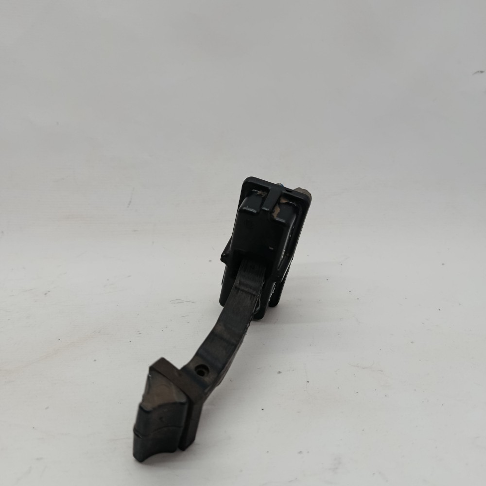 Limitador Porta Traseir Fiat Argo 2017 2018 18 20 21 22 23 - Imagem 5