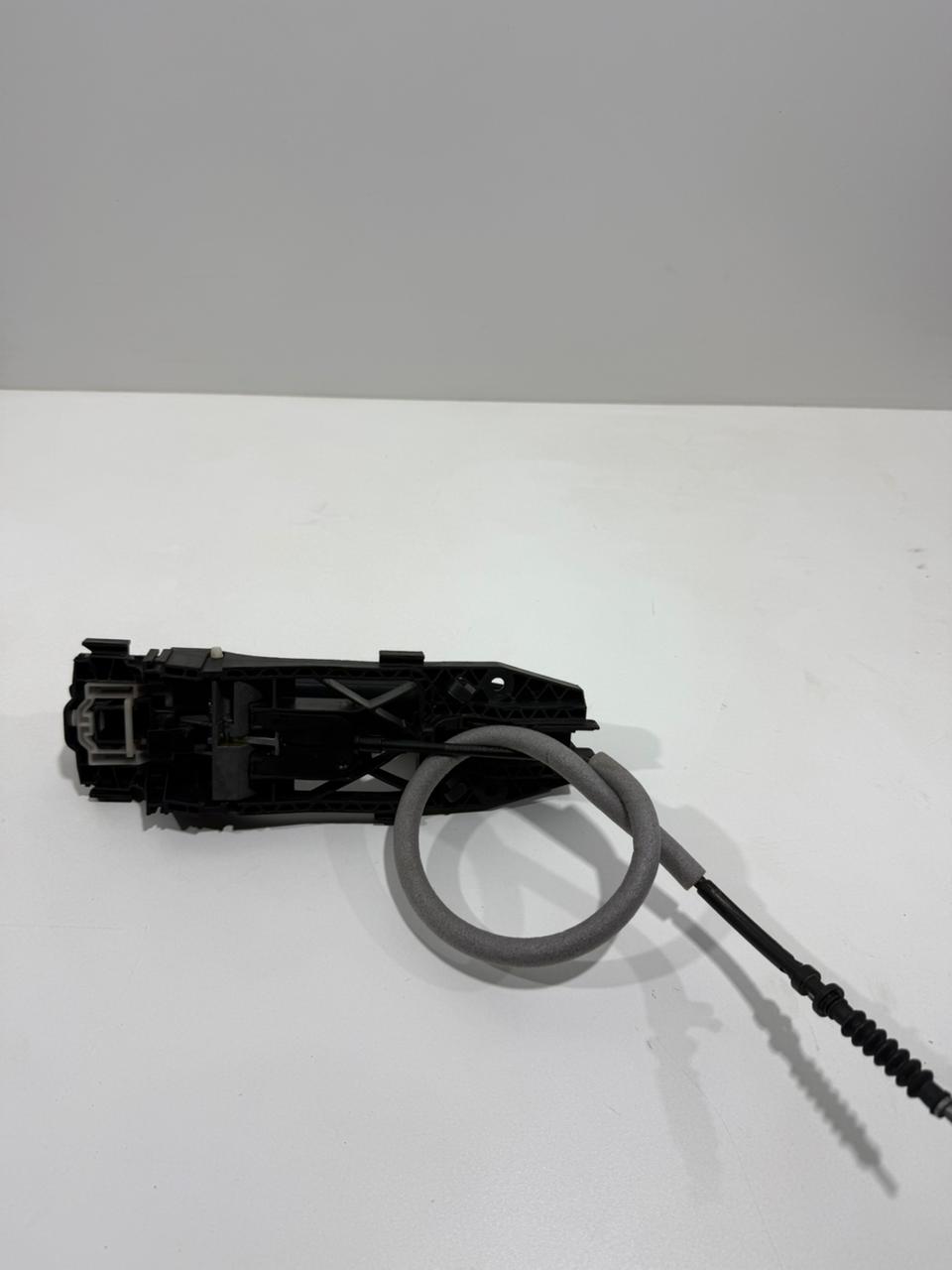 Suporte da Maçaneta Direita VW T-Cross/Polo/Nivus 6EA839885A - Imagem 6