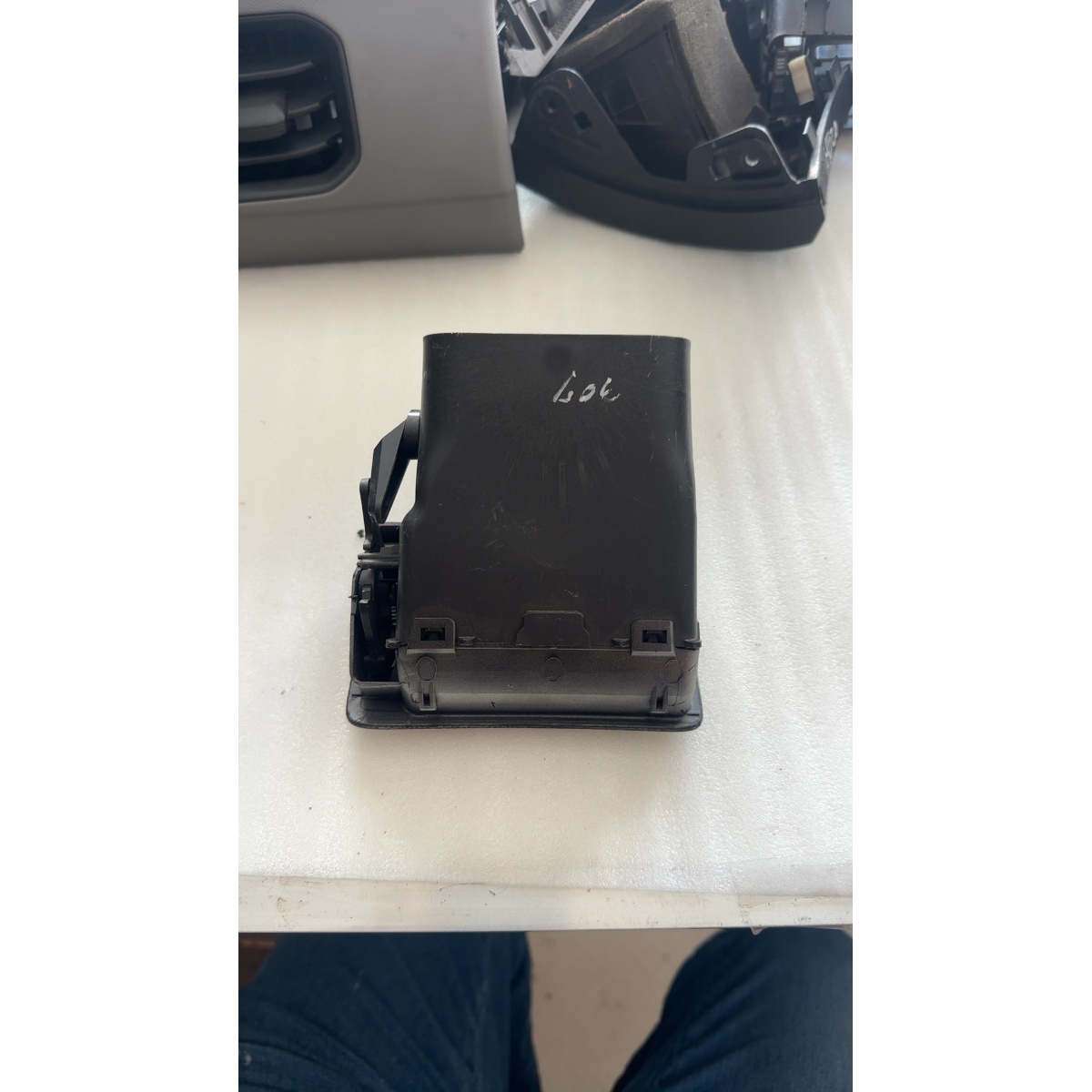 Difusor Ar Direito Peugeot 307 Cod.9634498977 (usado) - Imagem 2