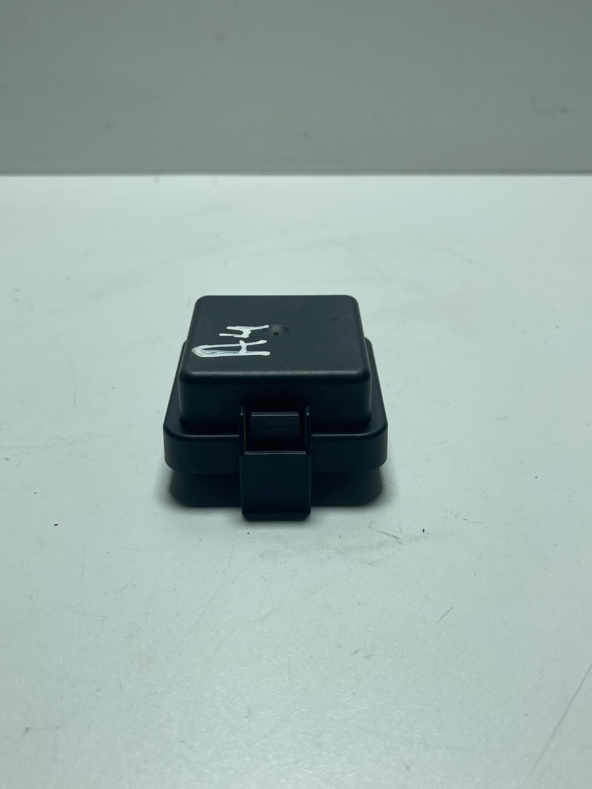 Tampa Caixa Fusível Audi A4 2018 8w0937124 - Imagem 3