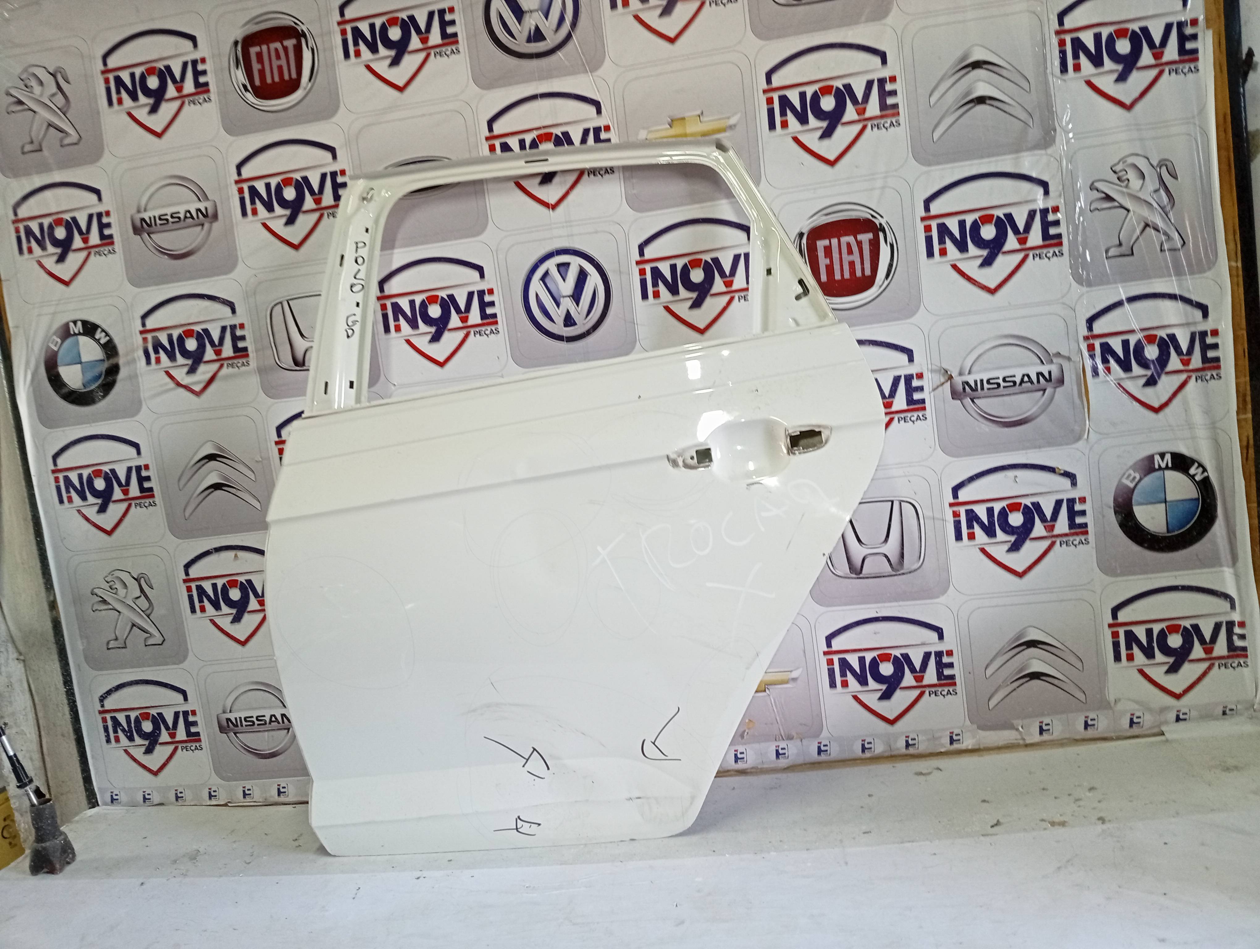 Porta Traseira Esquerda Volkswagen Polo Track 23/24