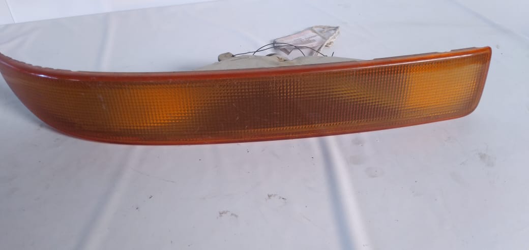LANTERNA U DIANTEIRA RENAULT MASTER 2003 / 2008 LARANJA LD U