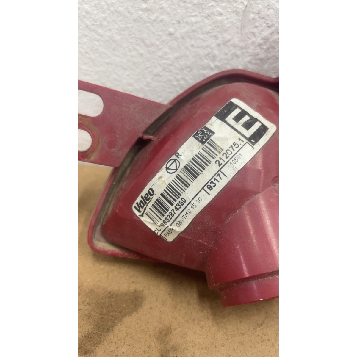 Farol De Neblina Peugeot 207 Vermelho - Imagem 3