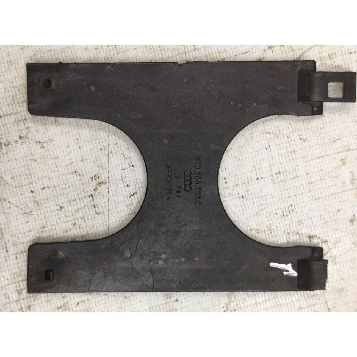 Suporte Tubo Ar Condicionado Porsche Macan 14/18 8K0260753C - Imagem 3