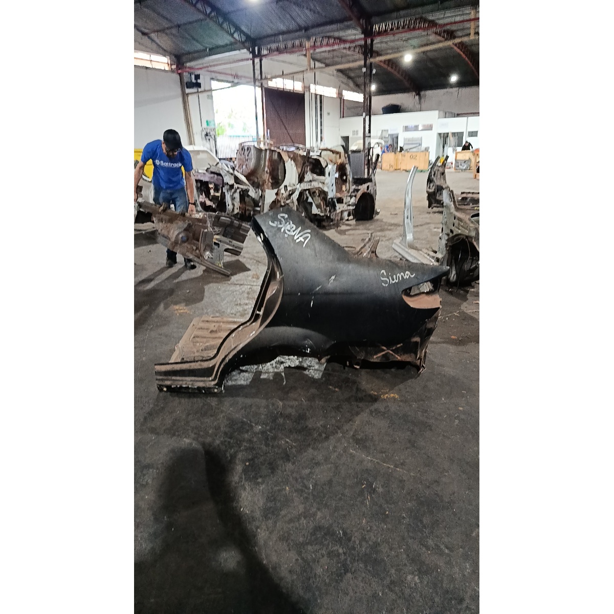 CORTE LATERAL ESQUERDA FIAT SIENA