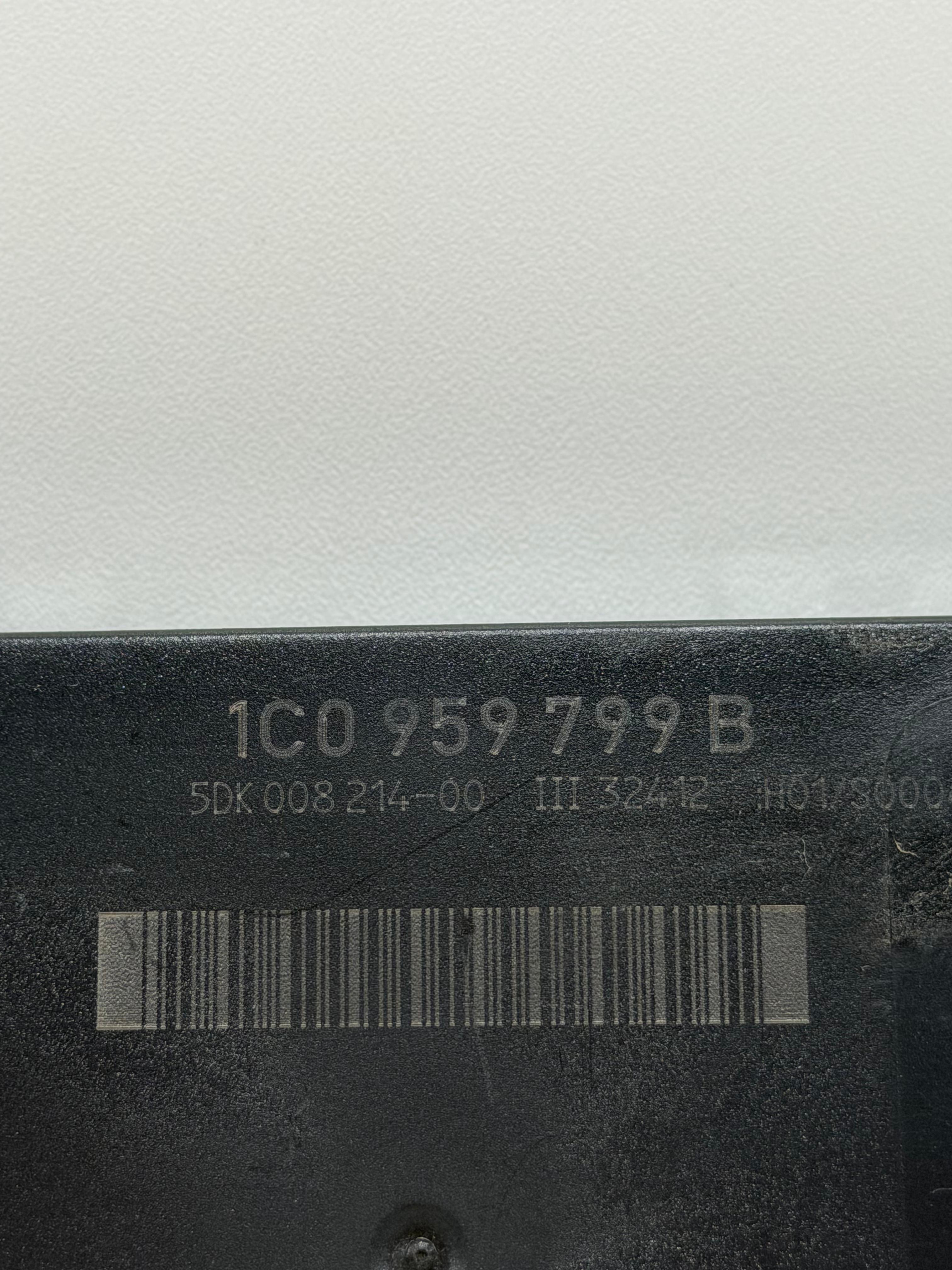 Módulo Conforto Volkswagen Golf 1C0959799B - Imagem 2