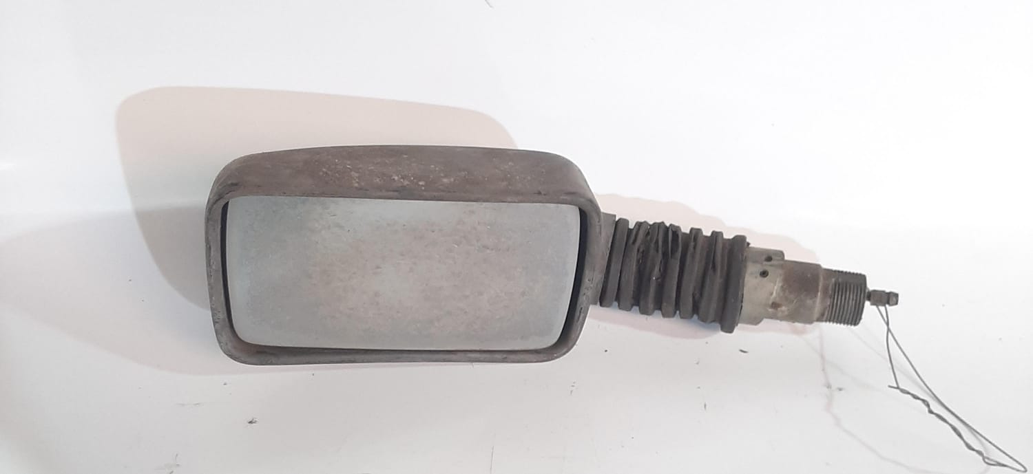 RETROVISOR UNO 1985/1994 LADO ESQUERDO (USADO)