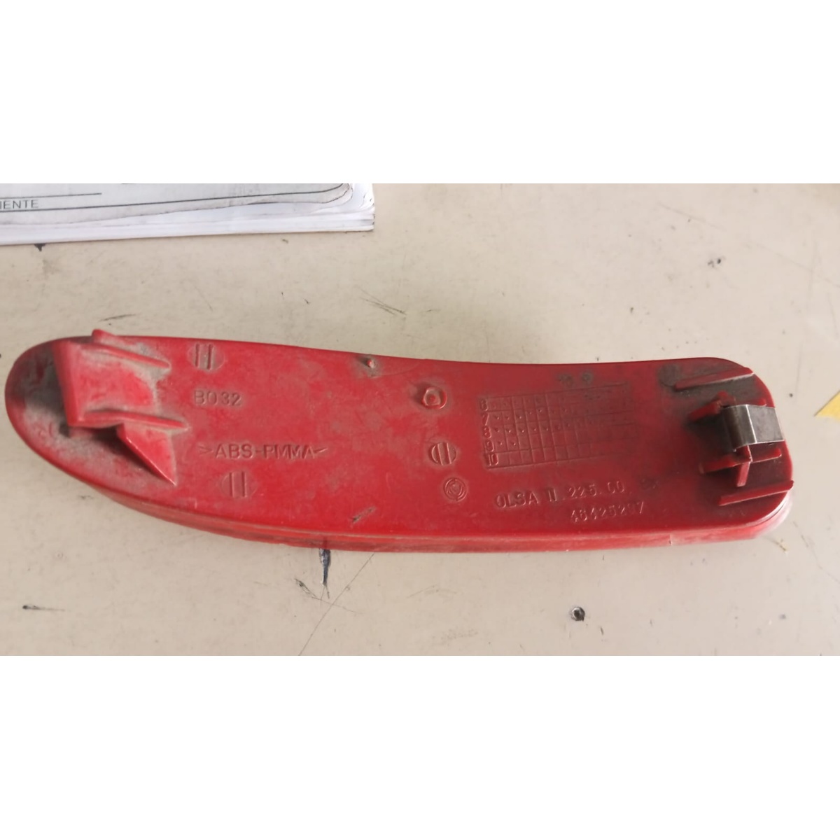 Lanterna Refletiva Fiat Marea Esquerda Original 46425297 Vermelho - Imagem 2