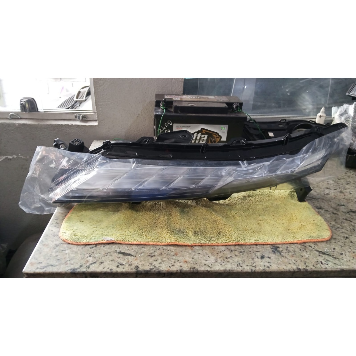 Farol Esquerdo Mitsubishi Eclipse Cross 2024