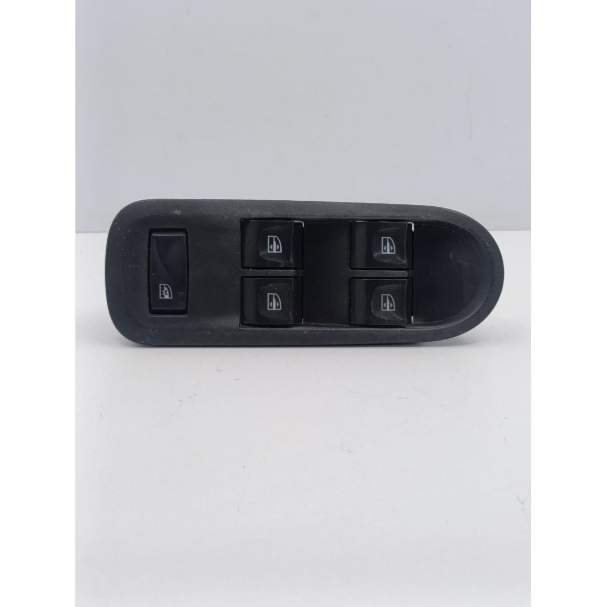 Botão Vidro Elétrico Renault 254113300r Oroch Duster - Imagem 4