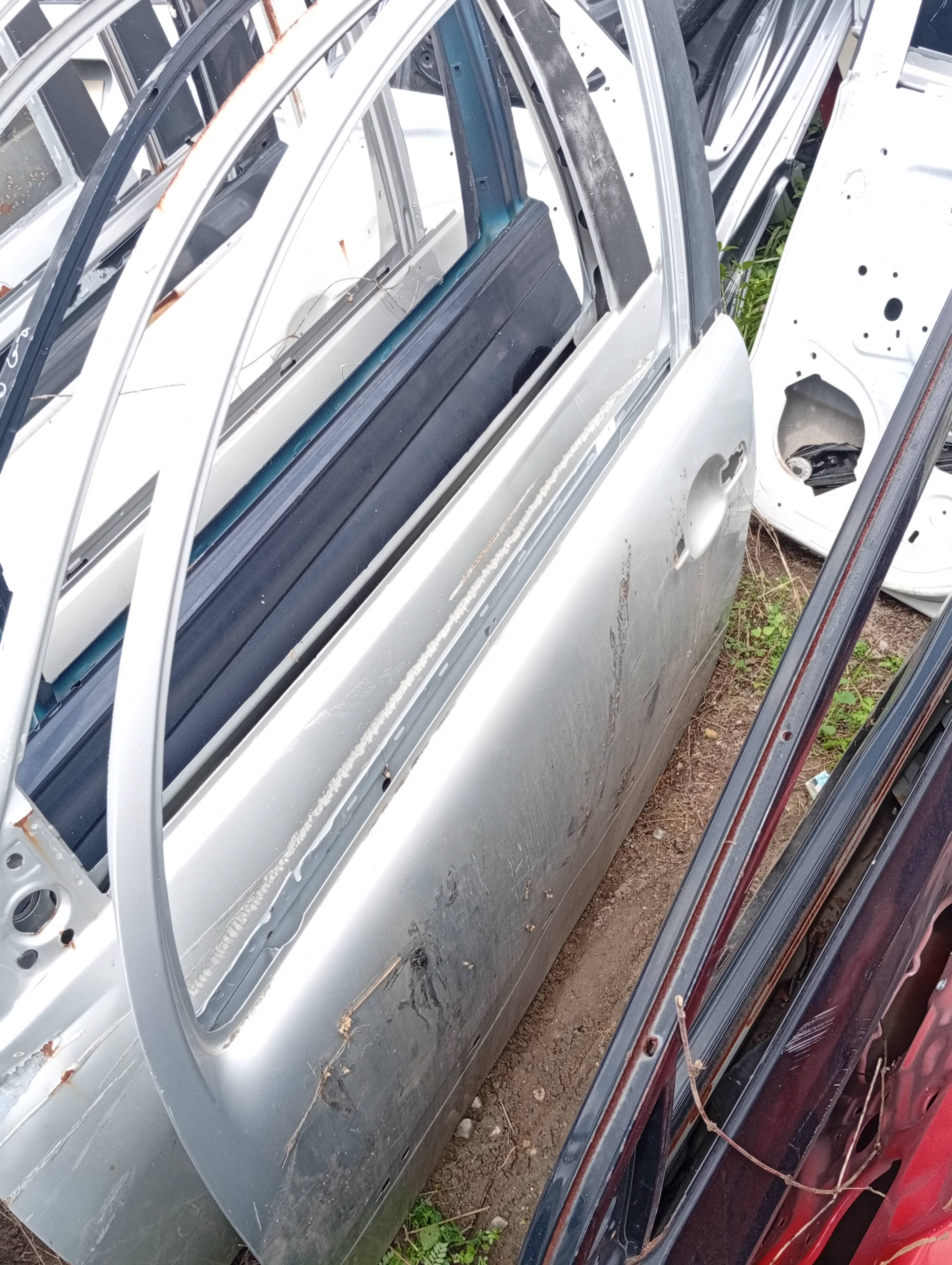 Porta Dianteira Esquerda Citroën C3 2009