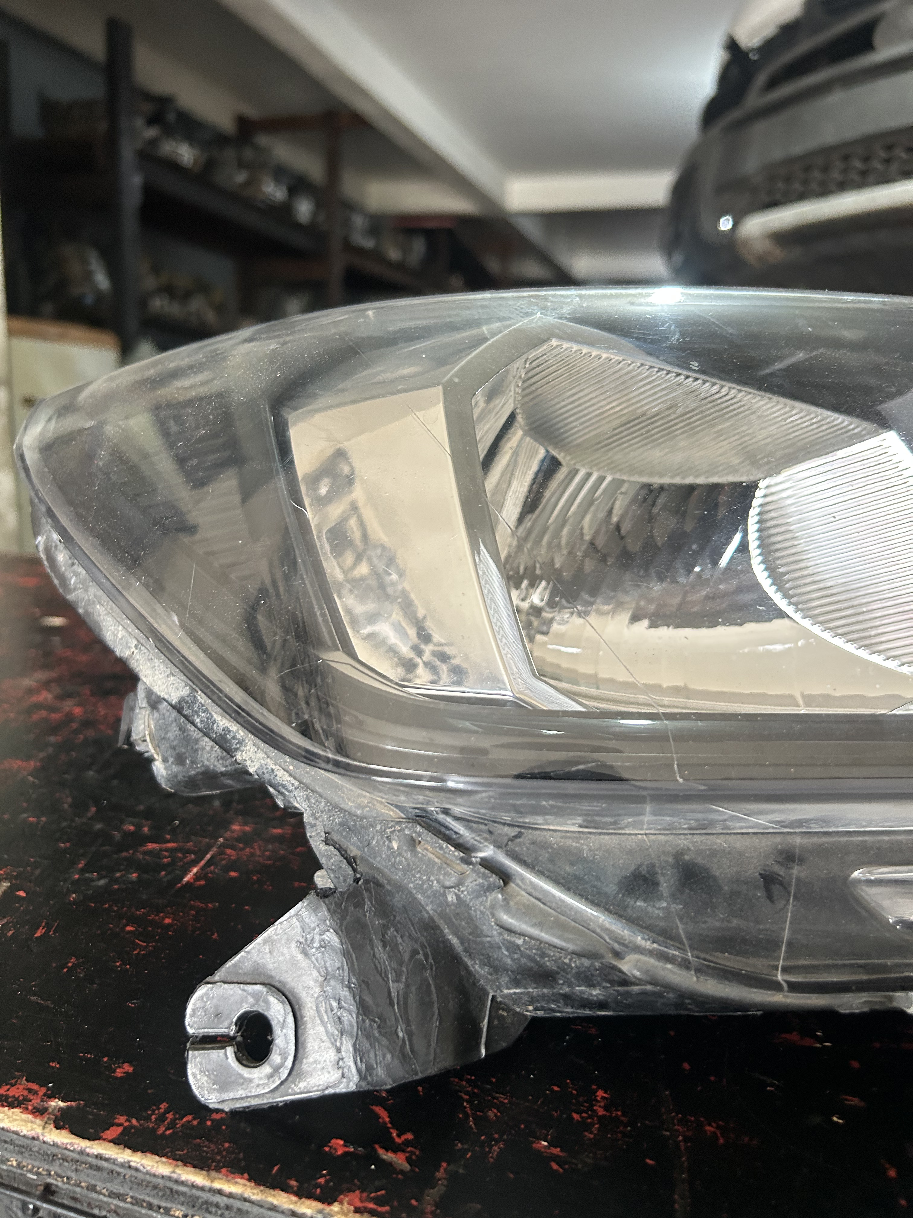 Farol Saveiro/gol G8 L.D (recuperado Em Perfeito Estado) - Imagem 4