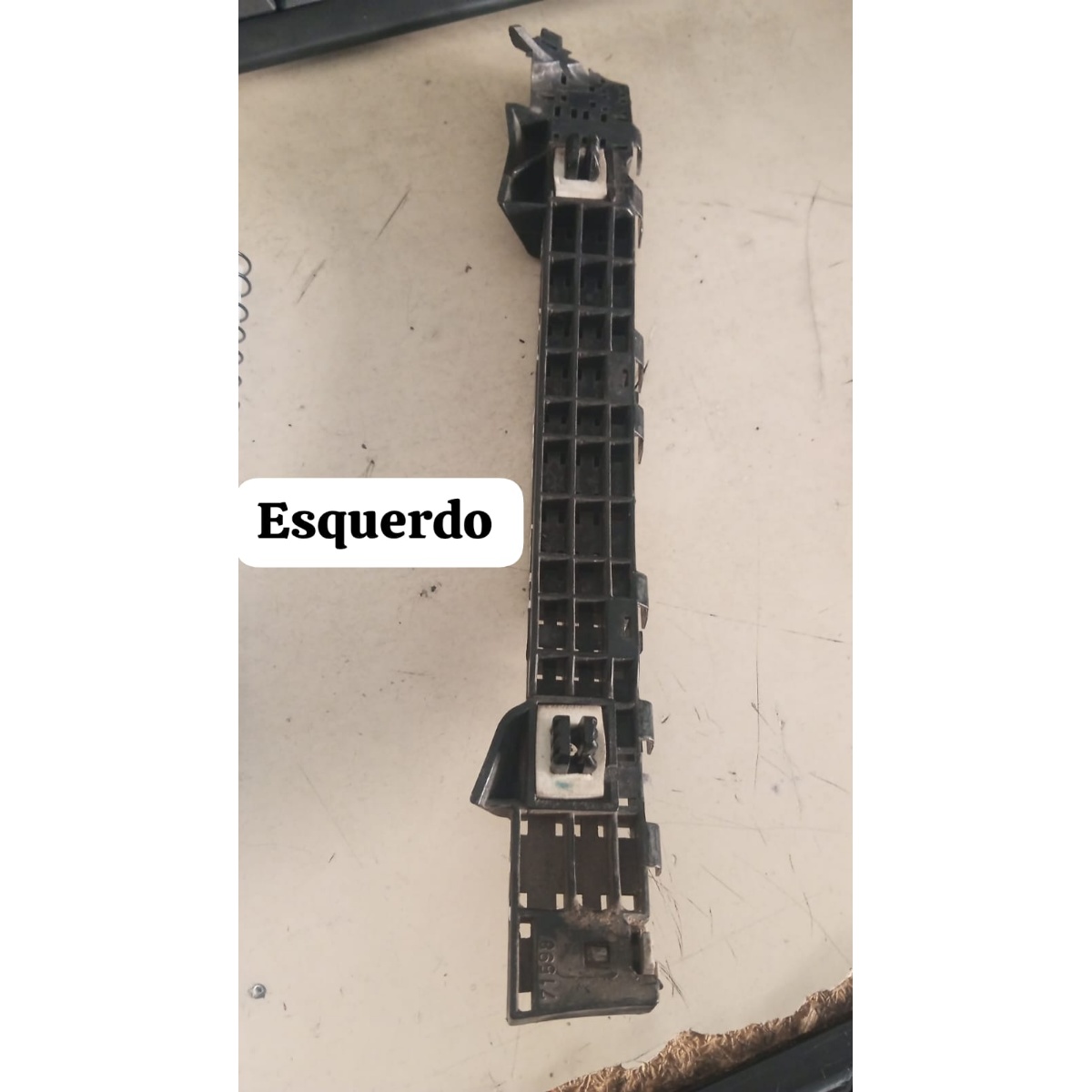 Par Guia Parachoque Traseiro Honda Fit 2009 A 2014 Original - Imagem 5