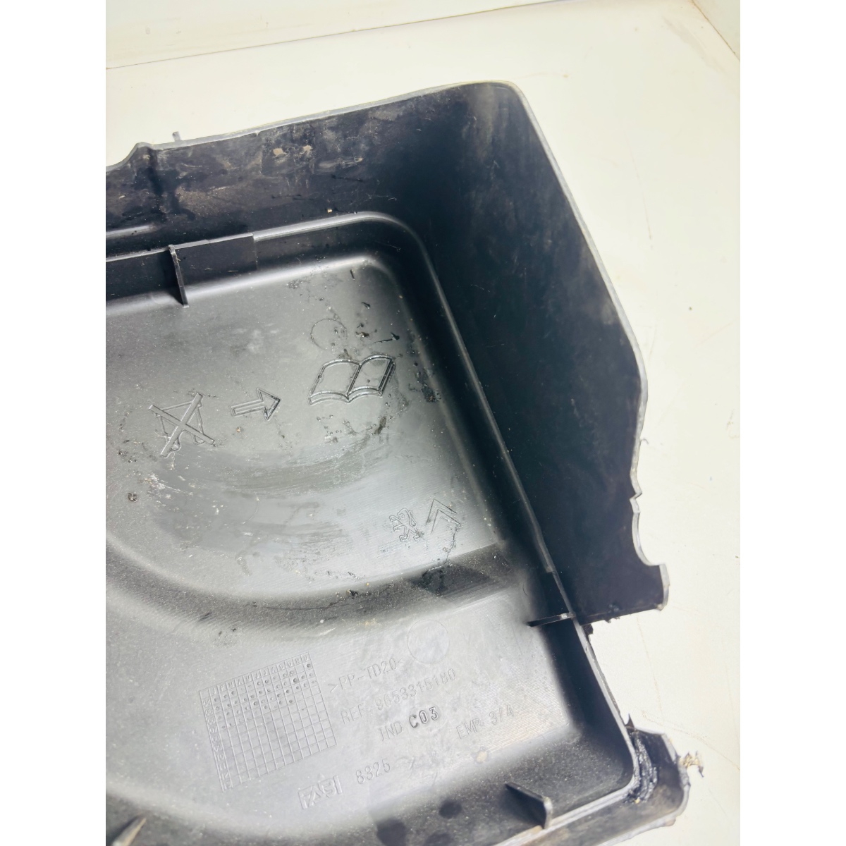 Tampa Caixa Fusível Citroën C4 Pallas Original - Imagem 2